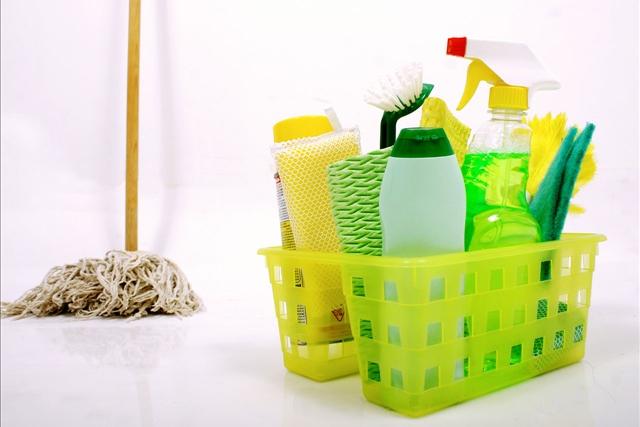 (Pre)spring cleaning: A guide to spring cleaning in the winter