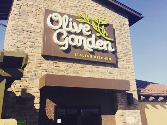 Olive Garden reduces carpet cleaning to save money